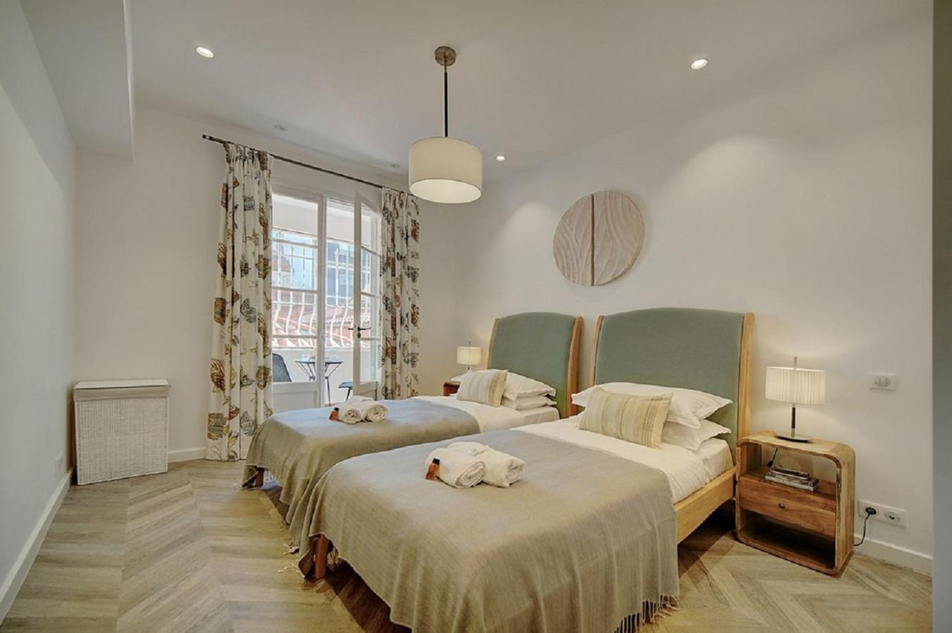 Magnifique 3 Pieces Renove Cannes Centre 'Banane' Avec Veranda ! A2B88 المظهر الخارجي الصورة